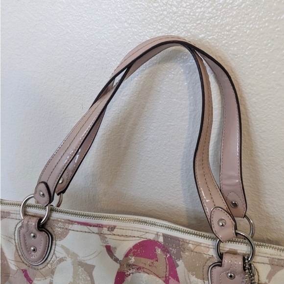 Coach EUC Shoulder Bag - Picture 10 of 14